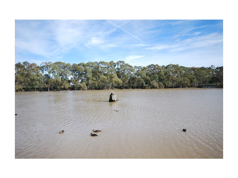 23 Park Lake Drive, Wynn Vale SA 5127