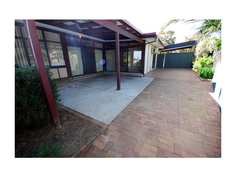 8 Tresauget Street, Modbury Heights SA 5092