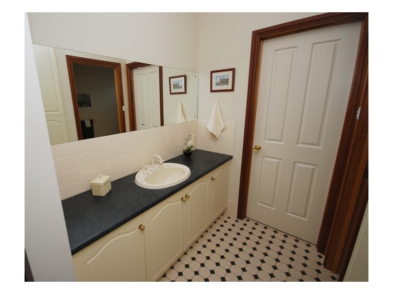 15 Jacaranda Grove, Golden Grove SA 5125