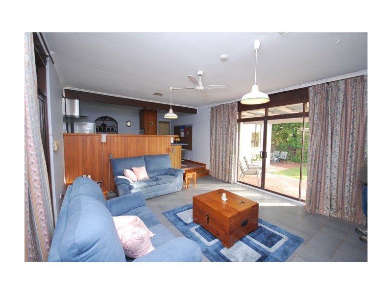 42 Doradus Avenue, St Agnes SA 5097