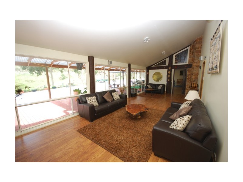 145 Seaview Rd, Golden Grove SA 5125