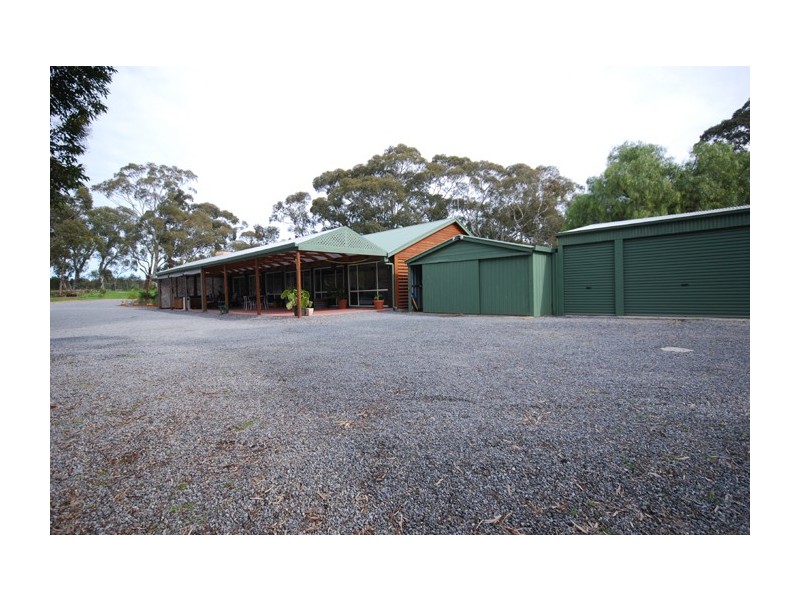 145 Seaview Rd, Golden Grove SA 5125