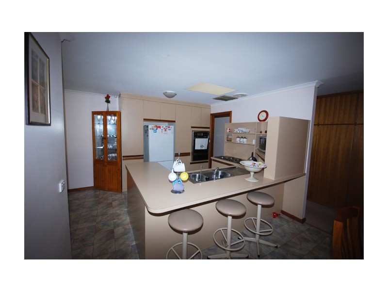 3 Guildford Close, Salisbury Heights SA 5109