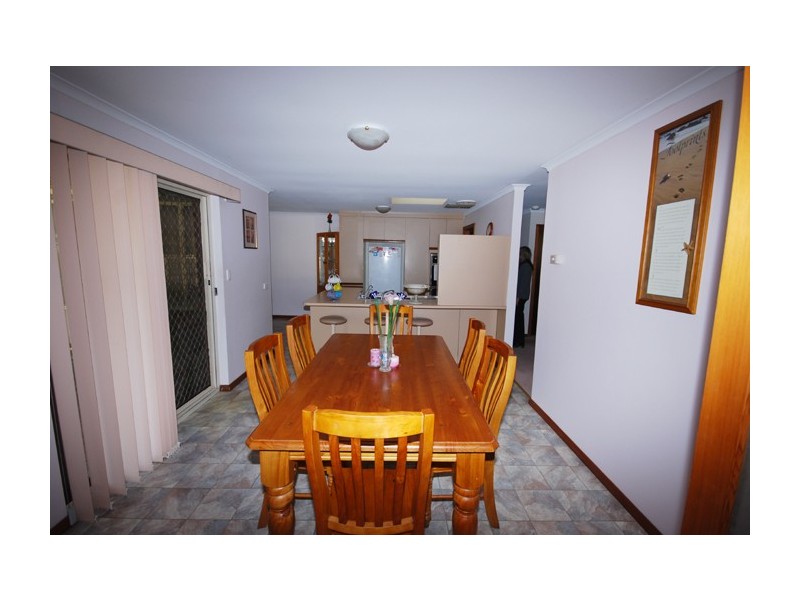 3 Guildford Close, Salisbury Heights SA 5109