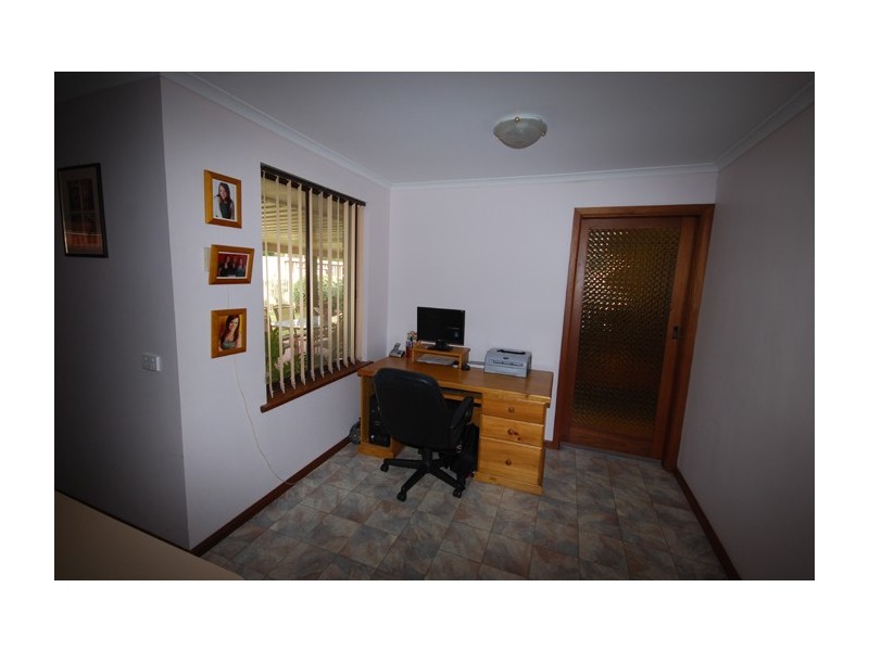 3 Guildford Close, Salisbury Heights SA 5109