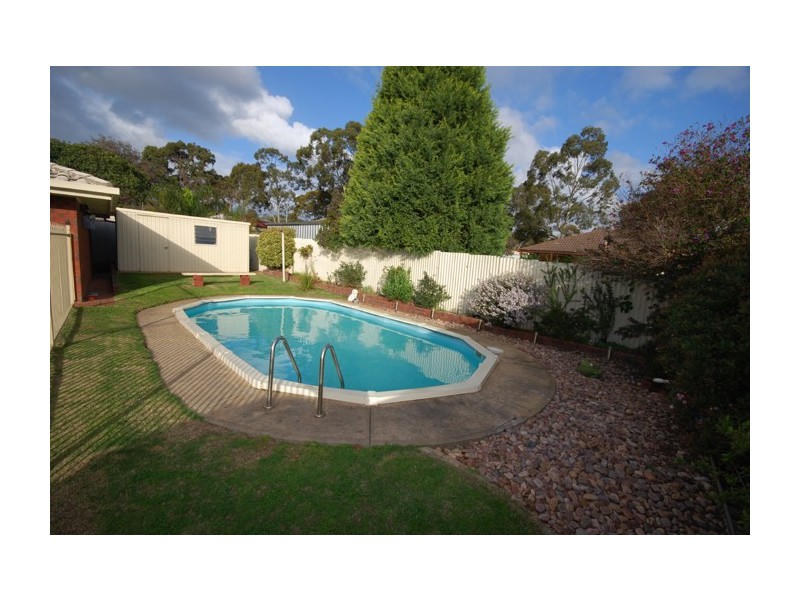 3 Guildford Close, Salisbury Heights SA 5109