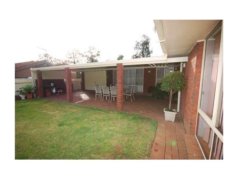 3 Guildford Close, Salisbury Heights SA 5109