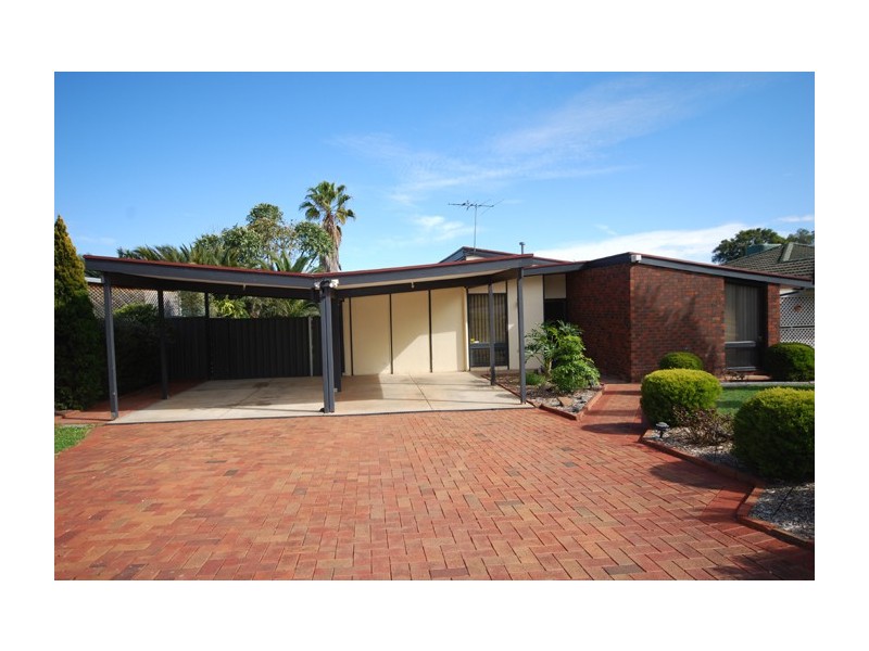 8 Tresauget Street, Modbury Heights SA 5092