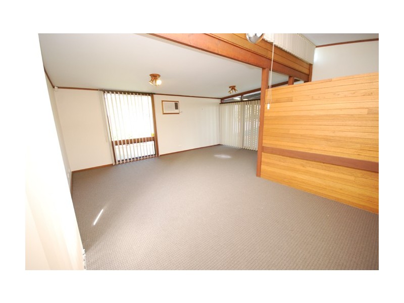 8 Tresauget Street, Modbury Heights SA 5092