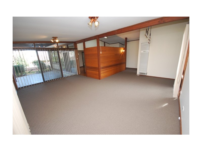 8 Tresauget Street, Modbury Heights SA 5092