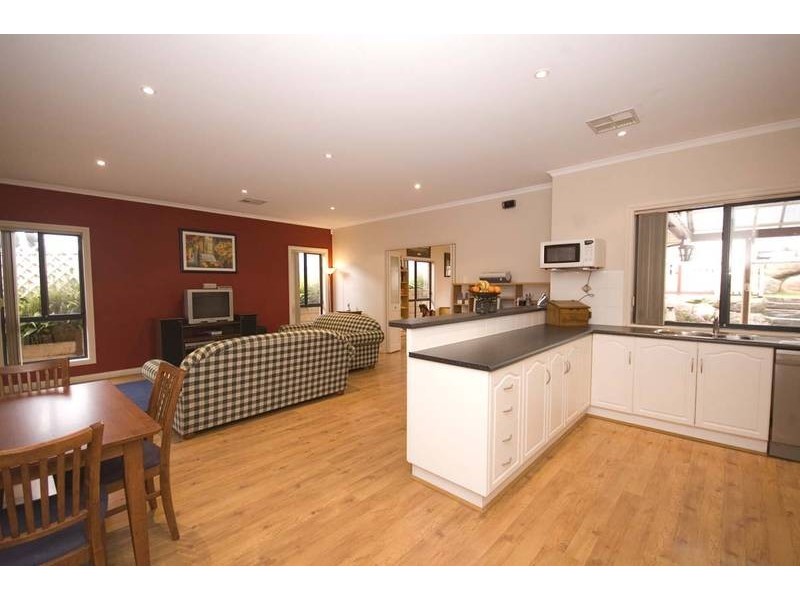 19 Crissoula Avenue, Hope Valley SA 5090