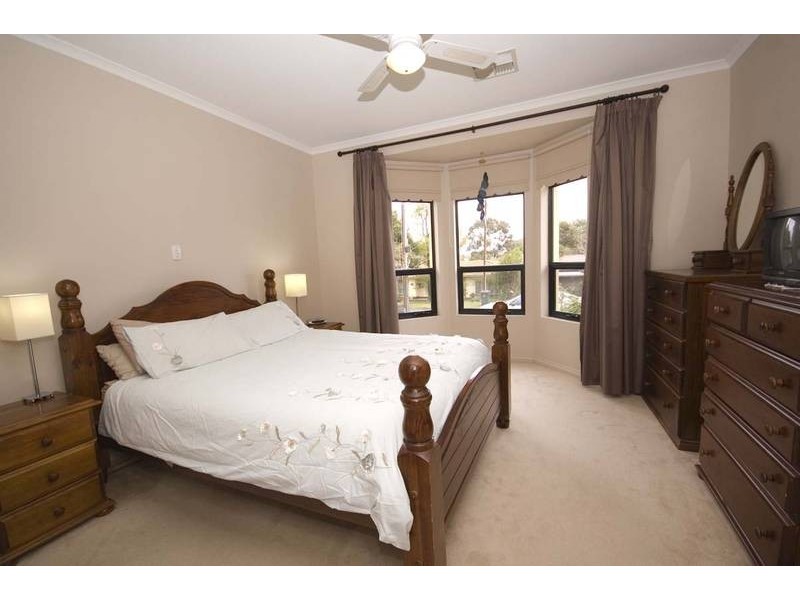 19 Crissoula Avenue, Hope Valley SA 5090