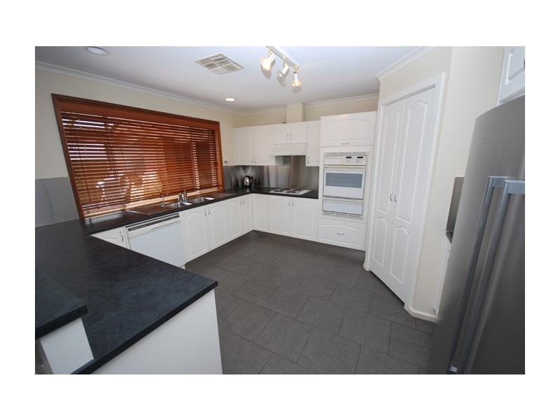 4 Turtur Court, Golden Grove SA 5125