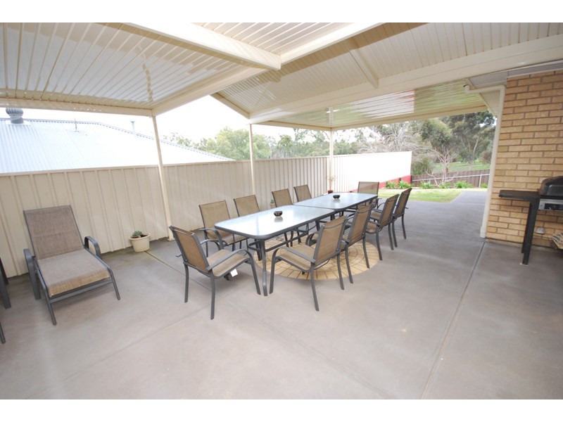 7 Shackleton Court, Greenwith SA 5125