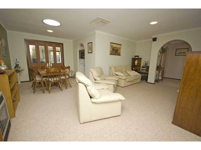 318 Milne Road, Modbury Heights SA 5092