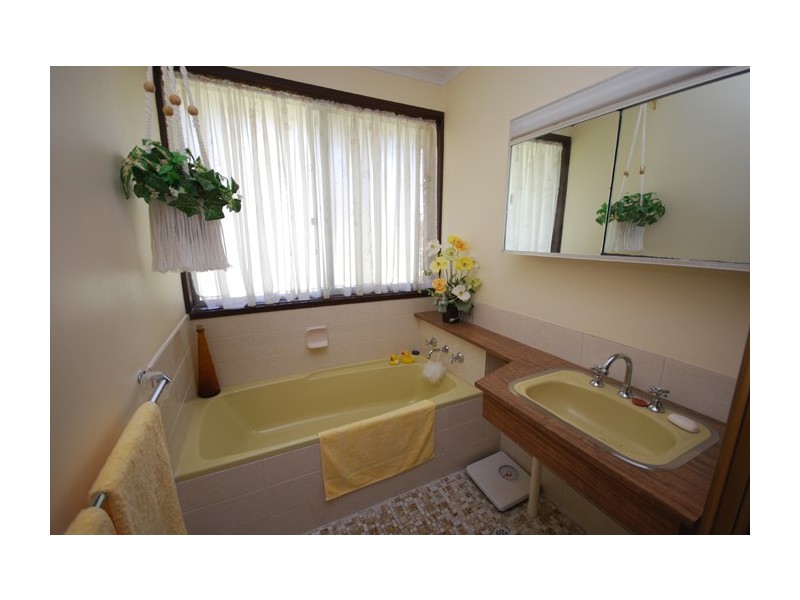 1 Brixham Road, St Agnes SA 5097