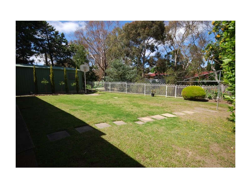 1 Brixham Road, St Agnes SA 5097