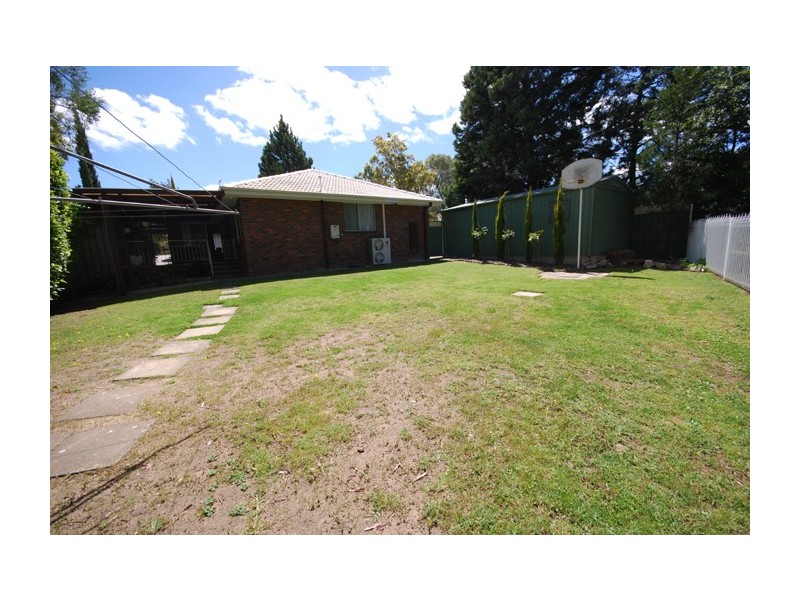 1 Brixham Road, St Agnes SA 5097