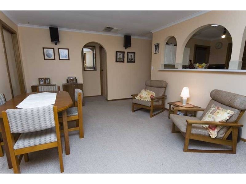 36 Abercrombie Crescent, St Agnes SA 5097