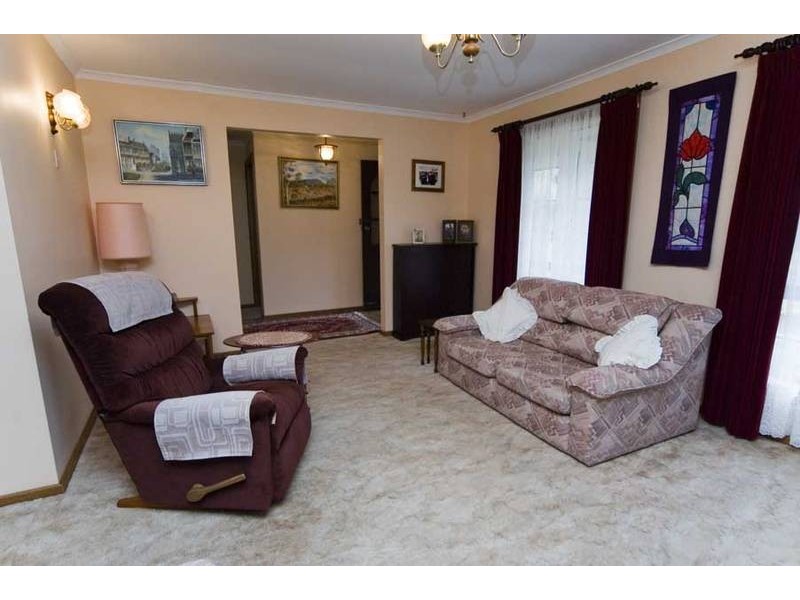 36 Abercrombie Crescent, St Agnes SA 5097