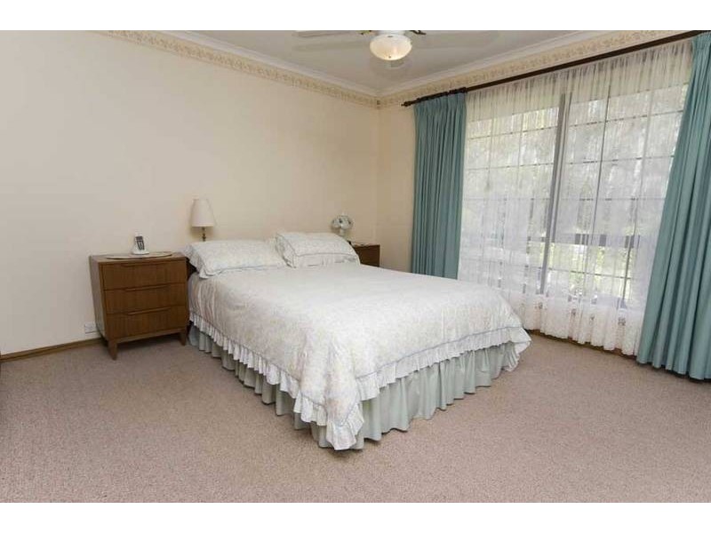 36 Abercrombie Crescent, St Agnes SA 5097