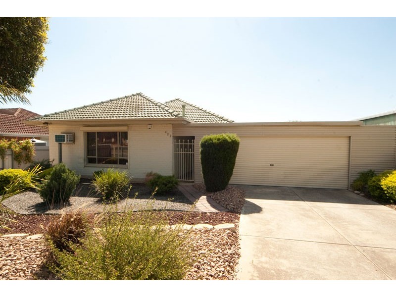 422 Bridge Road, Para Hills West SA 5096