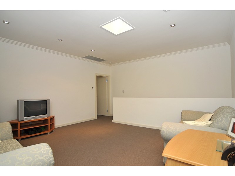 58 Grasswren Way, Mawson Lakes SA 5095