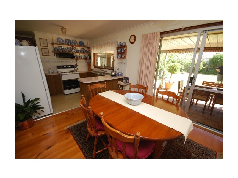 14 Harrow Road, Para Hills West SA 5096