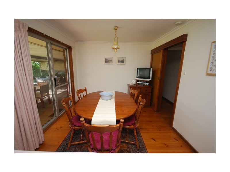 14 Harrow Road, Para Hills West SA 5096