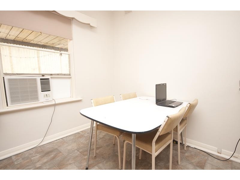 165 Brougham Drive, Valley View SA 5093