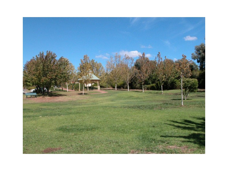 7 Treloar Avenue, Greenwith SA 5125
