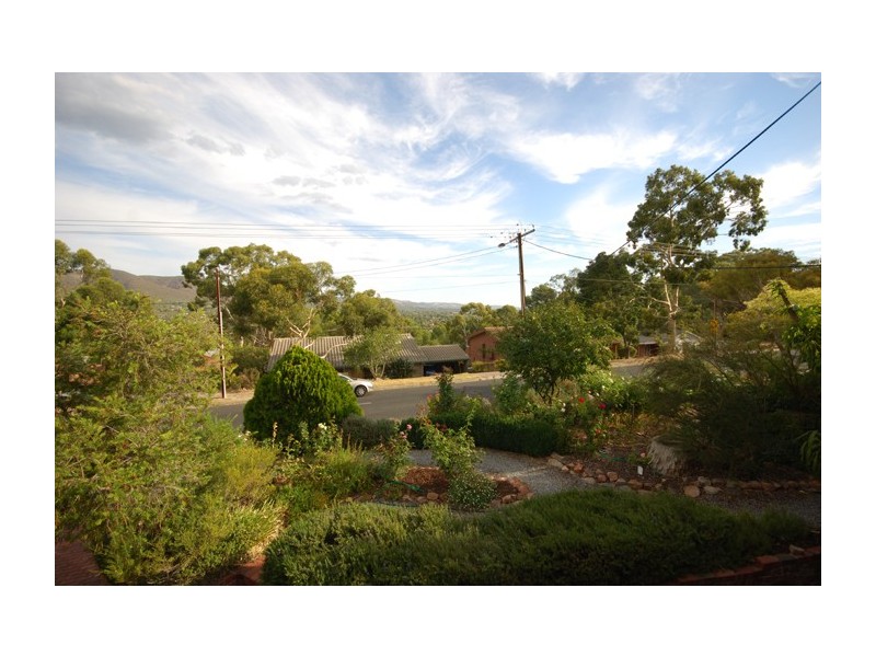 68 Valley View Drive, Highbury SA 5089