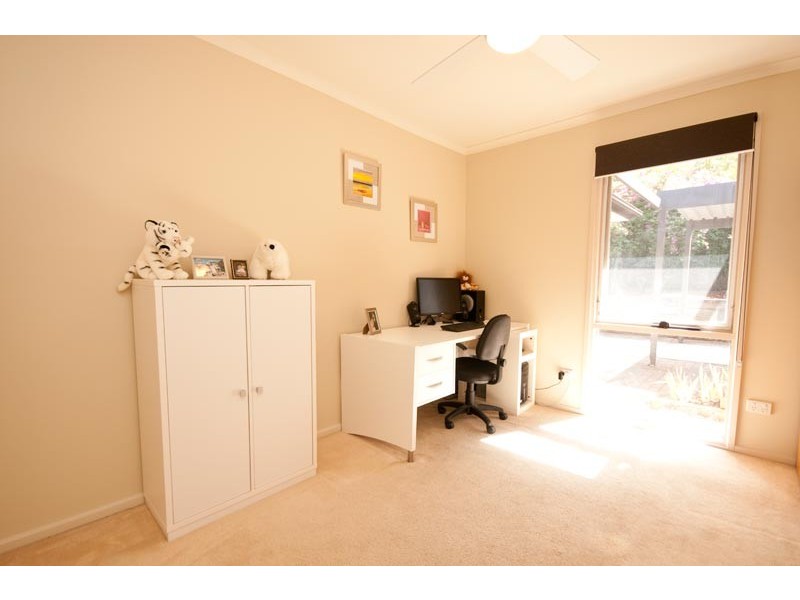 8 Highglen Court, Wynn Vale SA 5127