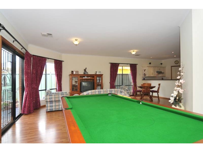 320 Mawson Lakes Blvd, Mawson Lakes SA 5095