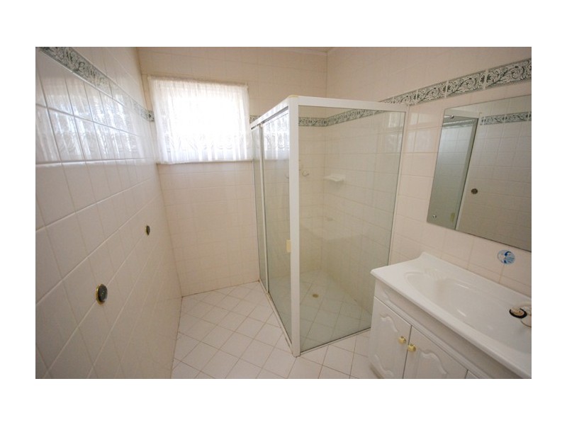 16 School Drive, Banksia Park SA 5091