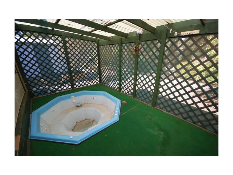 16 School Drive, Banksia Park SA 5091