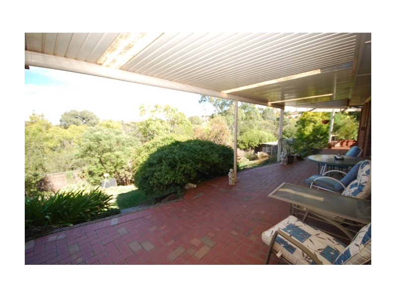 10 Madigan Court, Greenwith SA 5125