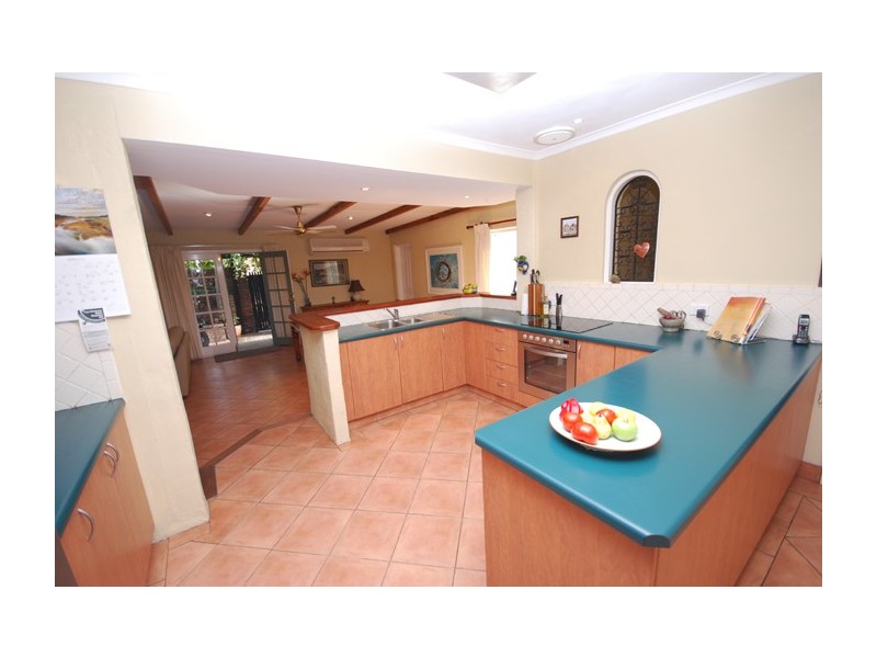 1 Cooinda Avenue, Redwood Park SA 5097