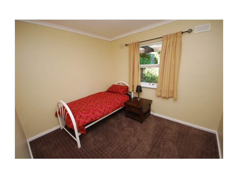 1 Cooinda Avenue, Redwood Park SA 5097