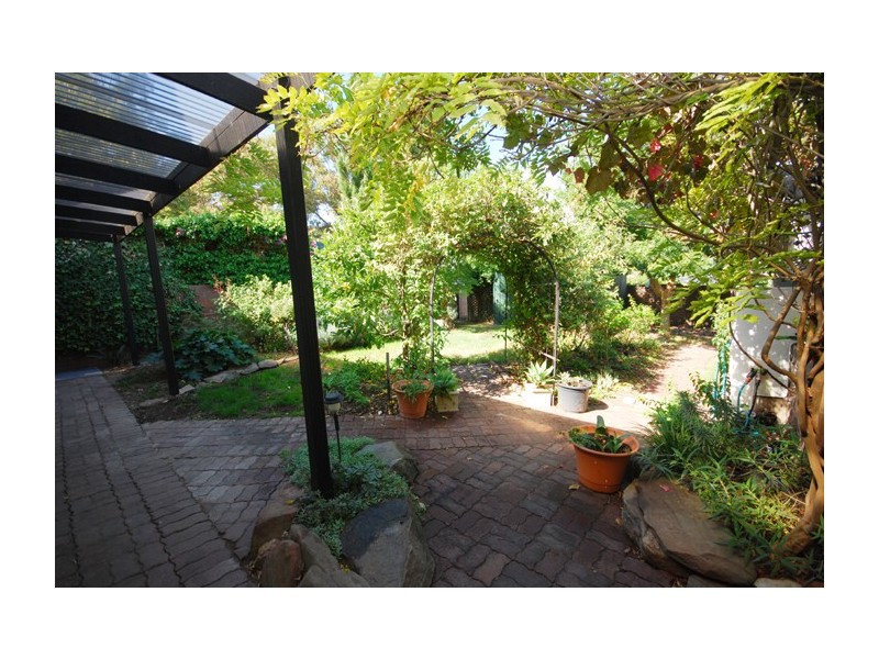 1 Cooinda Avenue, Redwood Park SA 5097