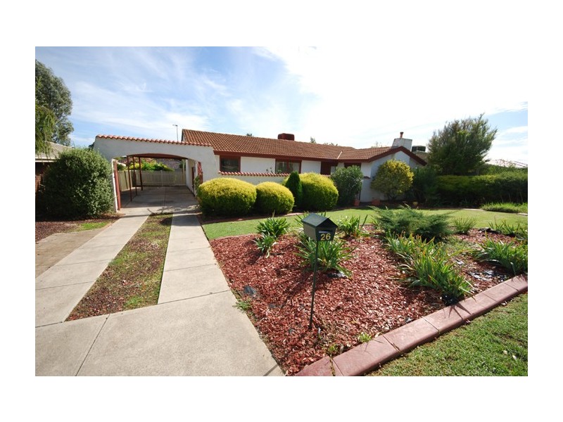 26 Kurrajong Street, Surrey Downs SA 5126