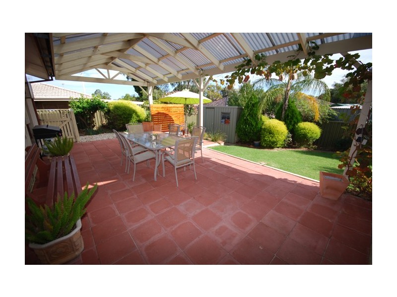 26 Kurrajong Street, Surrey Downs SA 5126