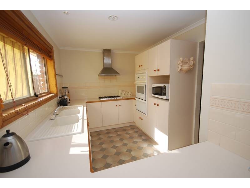 5 Cawrse Avenue, Wynn Vale SA 5127