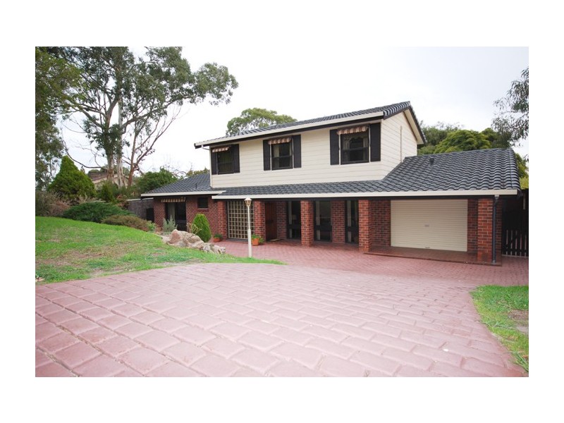 9 Snead Crescent, Fairview Park SA 5126