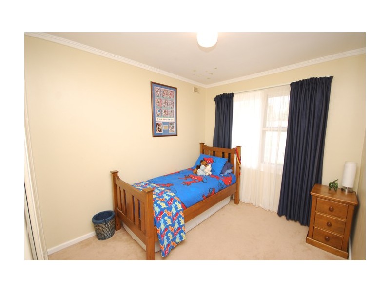 36 Carnarvon Avenue, Redwood Park SA 5097