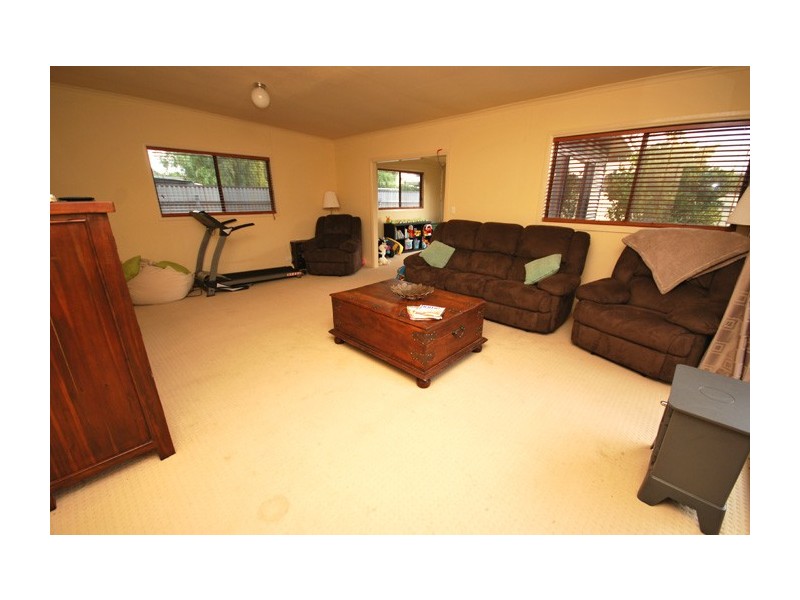 53 Railway Crescent, Evanston SA 5116