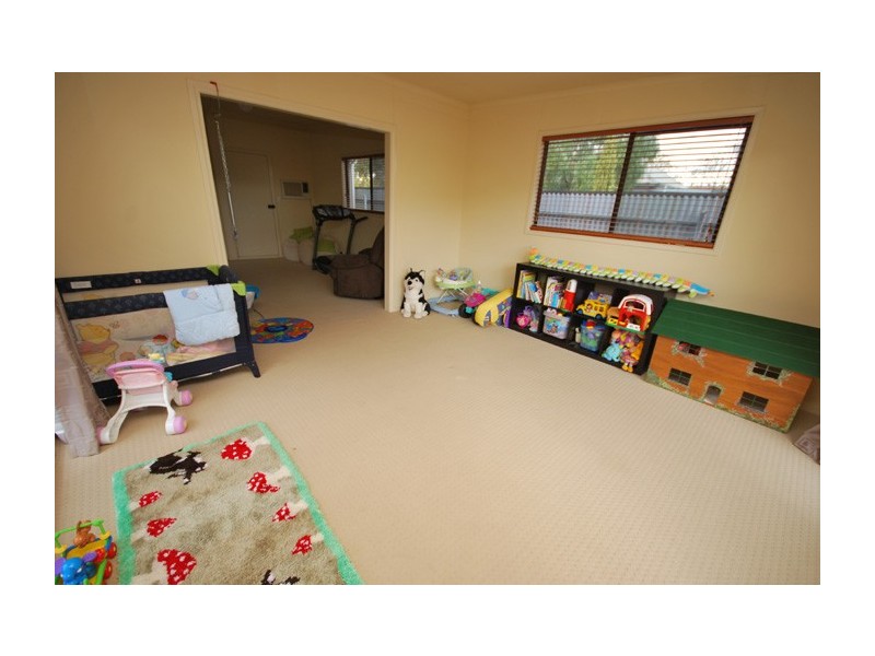 53 Railway Crescent, Evanston SA 5116