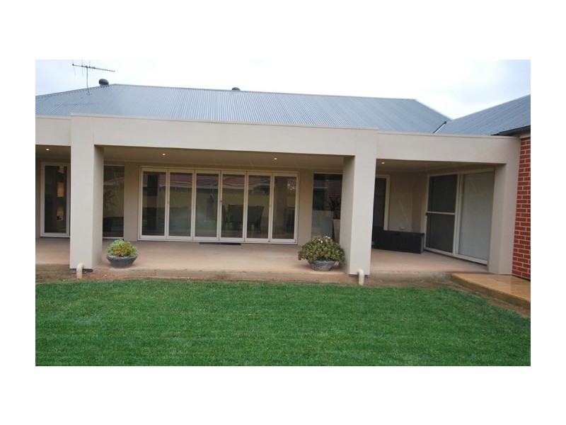 4 Canala Court, Two Wells SA 5501