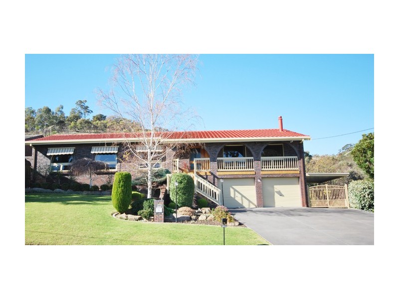 22 Dennis Grove, Vista SA 5091