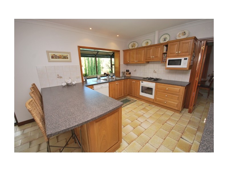 22 Dennis Grove, Vista SA 5091